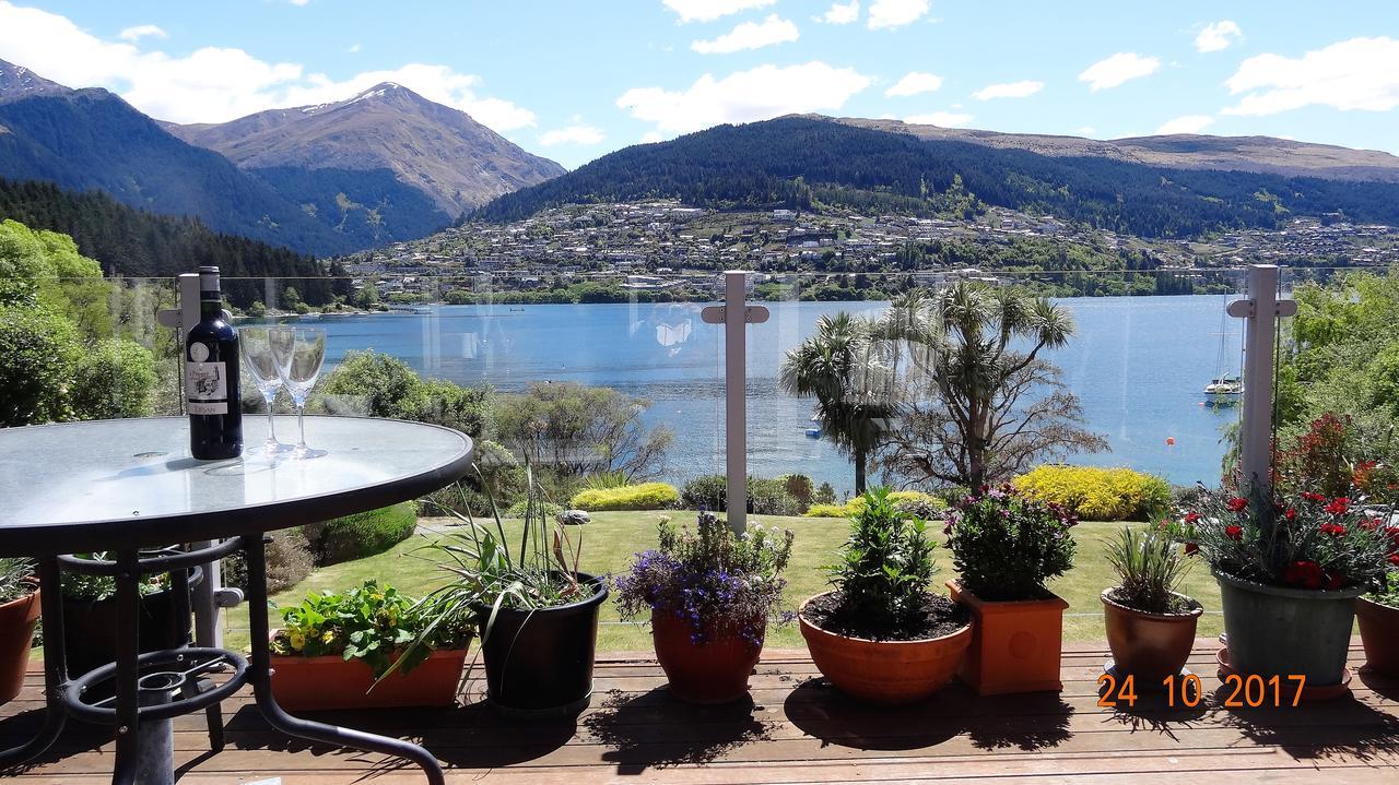 Peninsular Lakefront Queenstown Eksteriør bilde