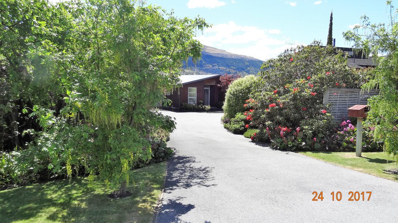 Peninsular Lakefront Queenstown Eksteriør bilde