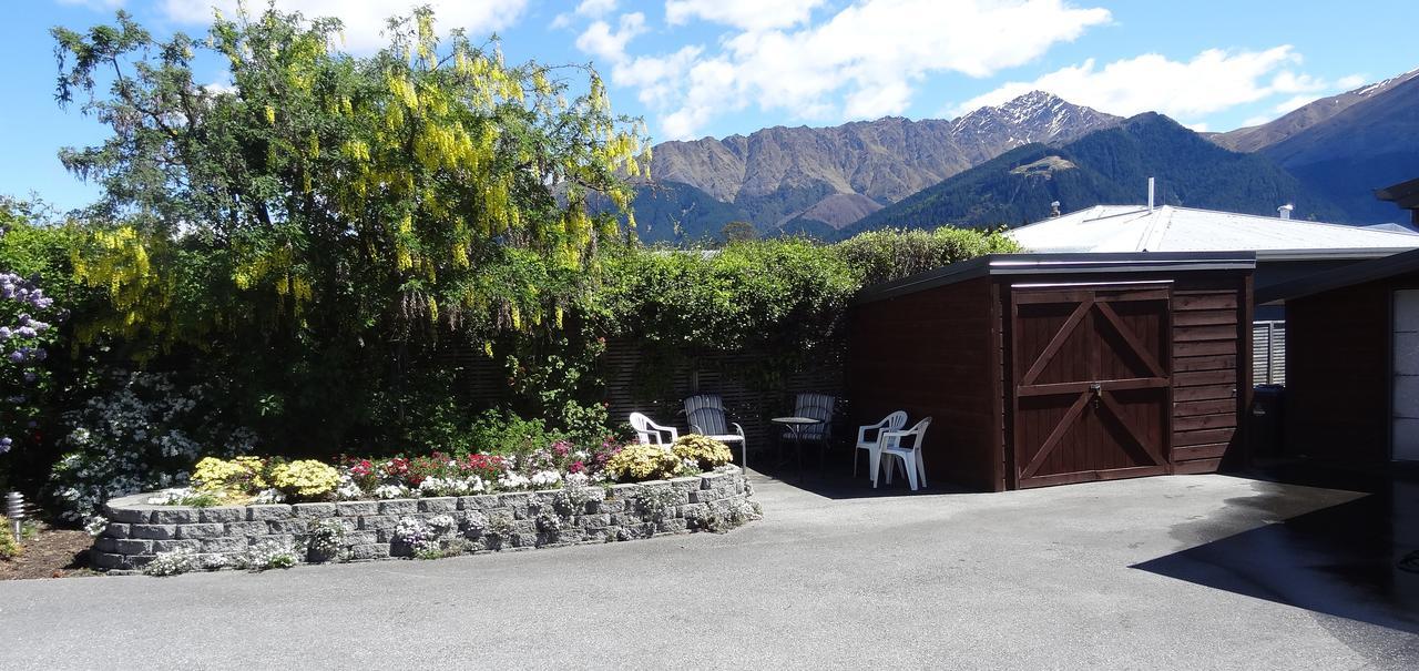 Peninsular Lakefront Queenstown Eksteriør bilde